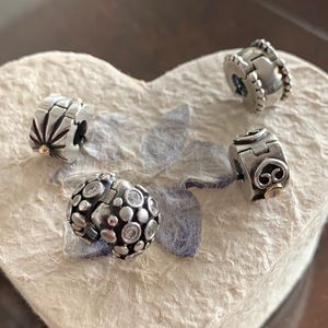 Pandora Clip Bundle